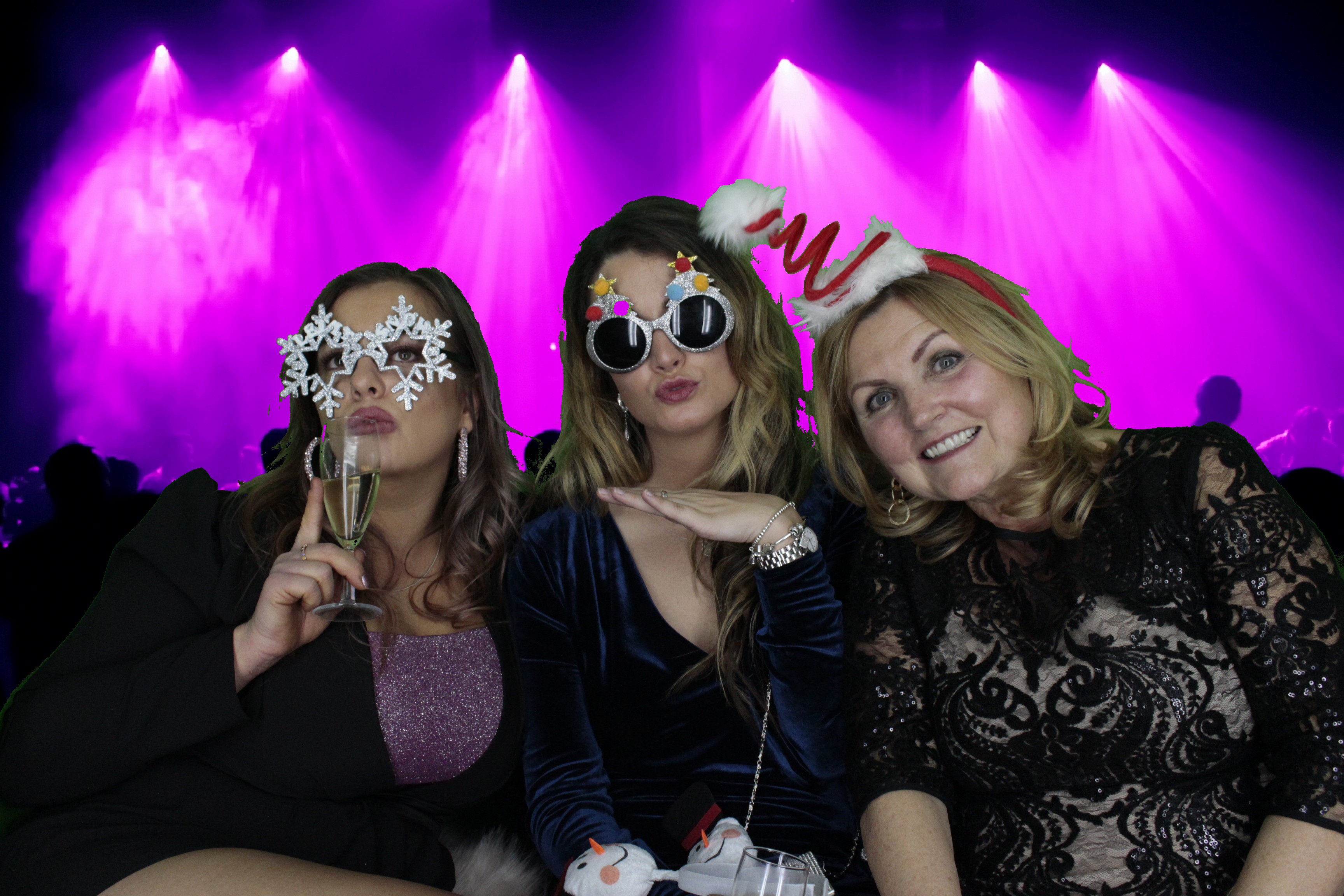 Christine's 60th Birthday | View more photos from the event at gallery.myphotoboothexperience.co.uk/u/MyPhotoBoothExperienceLtd/Christines-60th-Birthday